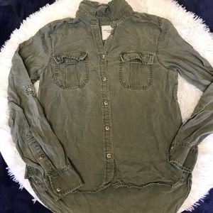 American Eagle  Olive Green Button Down Shirt